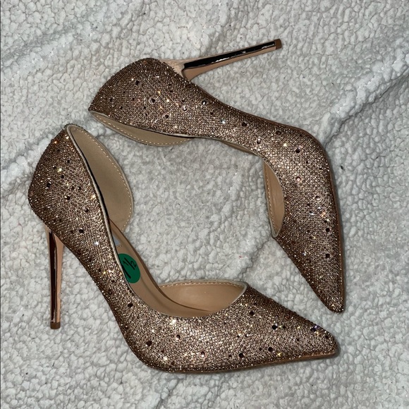 Steve Madden Shoes - NWOT Steven Madden Rose Gold Crystal Rhinestone Heels Size 5.5, 8, 8.5